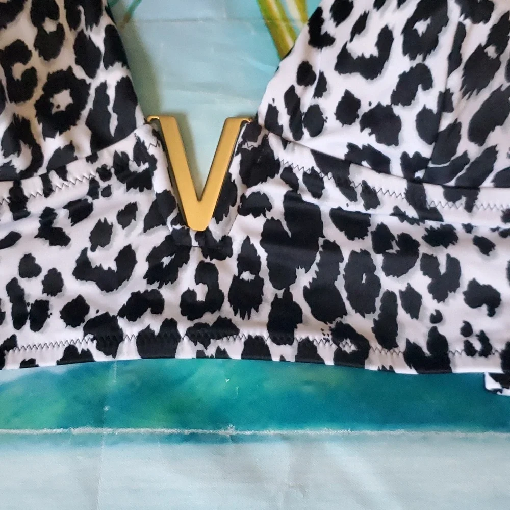 Victoria's Secret 2pc. Bikini swimsuit size XL - Picture 3 of 7